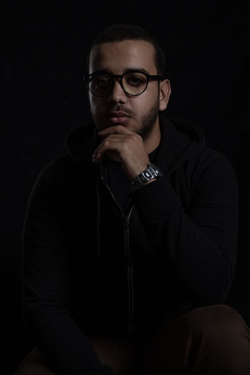 Rayane Younes AGABI — AI Systems Engineer & Frontend Architect, Riyadh
